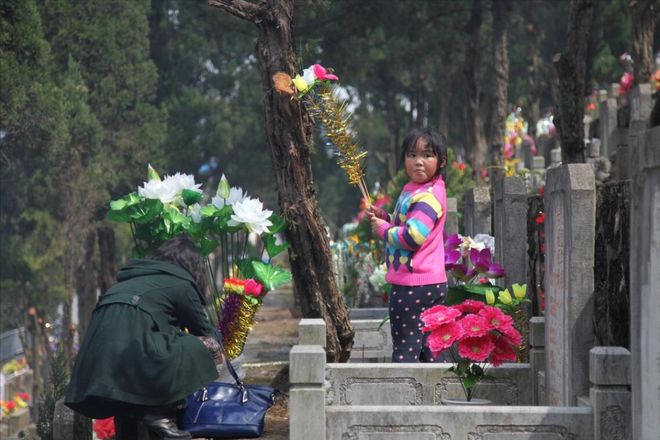 大习俗3忌”遵循传统家人一年安康爱游戏app清明节将至牢记“4(图4)